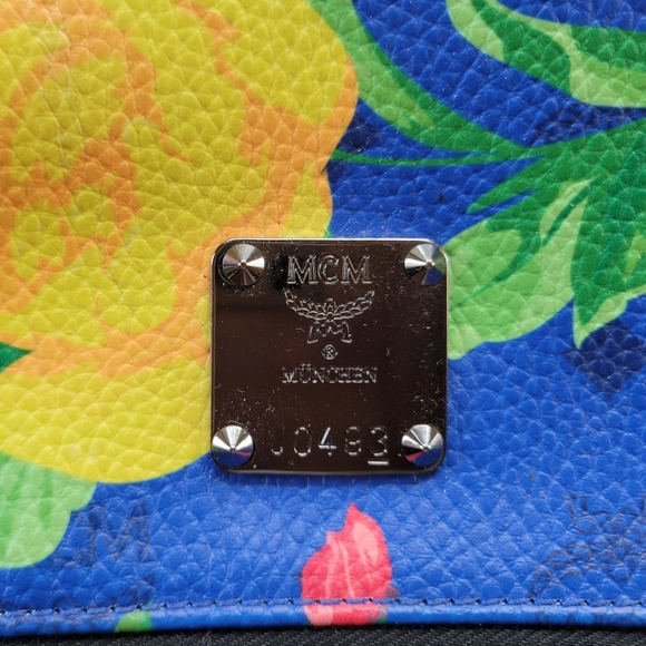 SOLD MCM Paradiso Floral Studded Medium Backpack - Picture 12 of 14